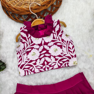 Lehenga Choli Tradicional Color Granate para Niñas, Diseño Shoryam, Bordado Floral Exquisito, Dobladillo Festoneado, Ropa Étnica para Fiestas y Bodas - Product Image 2