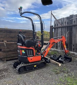 Mini Excavadora de Alta Calidad con Sistema Totalmente Hidráulico - Product Image 1
