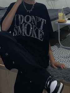 เสื้อยืดประดับพลอยเทียมราคาถูกสำหรับผู้ชายเครื่องแต่งกายแนวสตรีทมาใหม่ออกแบบได้ตามต้องการ - Product Image 2