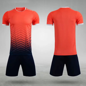 Fabricant personnalisé d'uniforme professionnel de football personnalisé d'arbitre à manches courtes en polyester uniforme de football original - Product Image 4