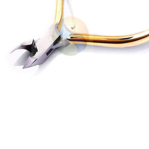 Pince à cuticules professionnelle en acier inoxydable allemand avec lames à joint en boîte tranchantes, pince à ongles et à cuticules robuste, fabrication - Product Image 5