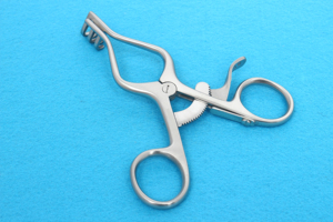 Retractor Weitlaner de acero inoxidable de alto grado 2x3 puntas 110mm, Retractor Weitlaner certificado CE - Product Image 4