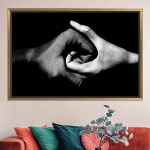 Tableau sur toile Mains Yin Yang : Impression élégante en noir et blanc, TOILE ENCARTÉCHÉE DORÉE - Product Image 1