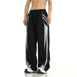 Diseño único hecho en Pakistán pantalones de poliéster moda Streetwear Jogger estilo pantalones de chándal con diseño de costura suelta - Product Image 5