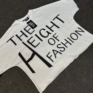 Camiseta para hombre, camiseta de tamaño personalizado con diamantes de imitación brillantes, Camiseta de algodón 100% en blanco con estampado de calor personalizado de lujo de alta calidad - Product Image 4