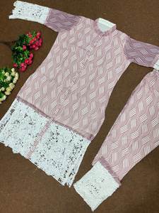 Ensemble haut et pantalon en georgette traditionnelle de créateur, tenue de soirée chic et élégante pour les événements sociaux du soir, chic et élégant Salwar Kameez - Product Image 2