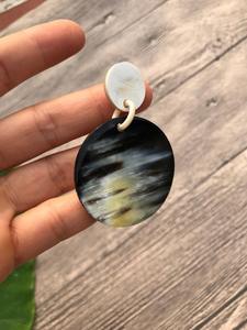 Pendientes de Cuerno de Búfalo para Niñas, Pendientes de Mujer, Joyería de Cuerno, Cuerno Natural para Mujer, Alta Calidad - Product Image 2