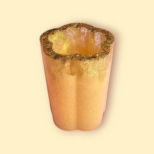 Top Quality Design Resin Pen Holder High On Demand Latest Cute Mini Resin Pen Holder Folk Art Style <b>Desk</b> top <b>Ornament</b> Holder - Product Image 5