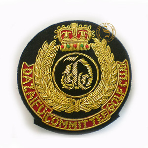 ตราสัญลักษณ์ปักลายสไตล์สปอร์ตหรูหรา - Product Image 3