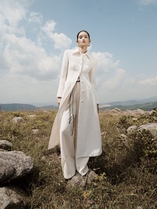 Abrigos sueltos de marca de lujo para mujer, 6 botones frontales, abrigos de pecho Naila Singer, tela de lana de Tweed, ropa de mujer, moda sostenible - Product Image 2