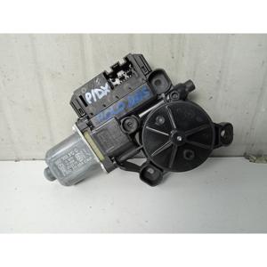 Moteur électrique de lève-vitre arrière droit VOLKSWAGEN Polo 5ème série (09>17) 6R0959812NZ00 - Product Image 4
