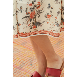 Vestido RAYNA de Seda Estampada Tejida a Mano, Estilo Boho Elegante, Cintura Elástica, Transpirable, Sostenible, Sexy, Largo hasta la Rodilla, para el Día - Product Image 5