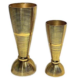 Vase à fleurs décoratif de luxe or brillant en aluminium fini avec doublure faite à la main Design Vase à fleurs à vendre - Product Image 1