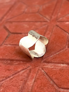 Anillo de plata martillada de plata de ley 925 de alta calidad, anillo único hecho a mano, joyería fina para regalo, venta al por mayor - Product Image 4