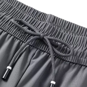 OEM personalizado pantalones cargo de los hombres con múltiples bolsillos caqui marrón casual pantalones apilados - Product Image 5