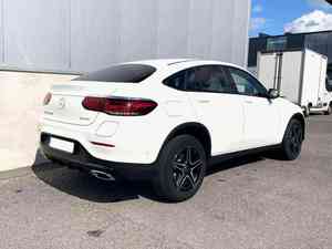 GL-KLASS 2024, SUV Diésel de Lujo Usado, Interior Oscuro, Asientos de Cuero, Control de Crucero Automático, Techo Panorámico, Cámara Trasera de 360° - Product Image 2