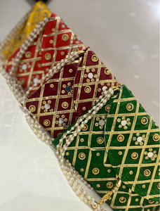 Nouvelle arrivée Embrayages de soirée brodés à la main pour femmes - Product Image 2