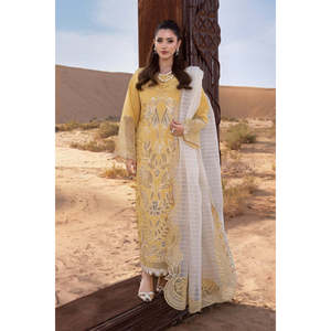 Ensemble 3 pièces Rang Rasiya : Chemise longue légère en tissu Lawn brodée et découpée au laser, Dupatta brodée en tissu Khadi Net et Pantalon - Product Image 3
