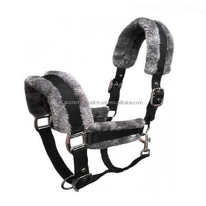 Licol pour cheval en nylon réglable multicolore rembourré en polaire Rugged Ride en taille pleine cob avec anneaux de boucle en acier inoxydable - Product Image 5
