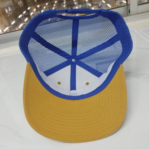 Casquette Trucker 6 Panneaux Jaune Bleu en Maille avec Logo Tissé Personnalisé, Fermeture à Boucle Simple et 2 Œillets, Structurée pour Marque - Product Image 3