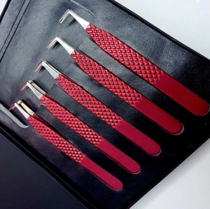Vente en gros GETUP BROSONS IMPEX Pince à épiler pour extensions de cils en acier inoxydable anti-magnétique avec revêtement en poudre rouge, poignée diamantée et pointe argentée - Product Image 6