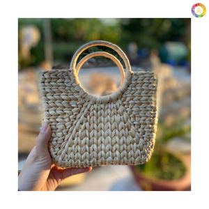 Handmade Water Hyacinth <b>Straw</b> <b>Bag</b> with Elegant Tassel - Low Price <b>Tote</b> for Women Summer Beachwear Collection - Product Image 4