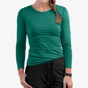 Haute qualité Logo personnalisé hôpital sous chemise respirant col rond à manches longues t-shirts infirmière gommage Slim Fit uniformes hospitaliers - Product Image 1