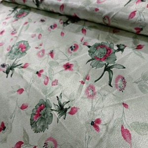 Tissu d'impression numérique élégant 100% polyester Couleurs vives, texture douce durable et légère pour la mode et la décoration intérieure - Product Image 6