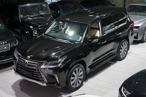 Lexus GX SUV noir d'occasion, véhicule utilitaire sport de luxe à essence pour le transport professionnel - Product Image 3