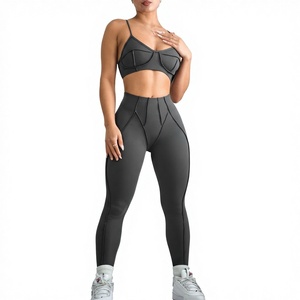 Conjunto de Yoga de 2 Piezas Personalizado OEM para Mujer, Sujetador Deportivo con Tirantes Finos y Leggings de Cintura Alta con Ribete en Contraste, Ropa Deportiva para Gimnasio - Product Image 1