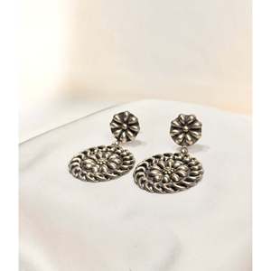 Pendientes Colgantes Florales Vintage de Plata 925 Jhumka con Perlas, Diamantes, Turquesa y Moissanita para Boda - Product Image 2