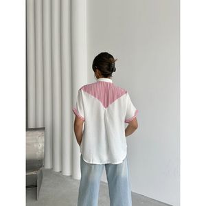 Chemisiers et chemises rayés pour femmes en gros - Product Image 2