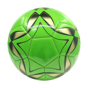 Football de taille officielle fabriqué en usine de haute qualité Logo personnalisé Design Durable avec caractéristiques imprimées Vente en gros - Product Image 4
