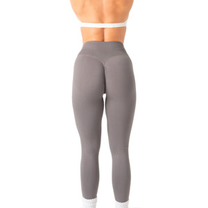 Leggings de yoga décontractés pour femmes, taille haute, été, respirants, sans couture, en coton/fibre de bambou, longueur genou, logo personnalisé OEM, vente chaude - Product Image 3