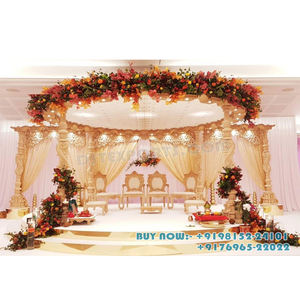 Mandap Mayur de Madera de Teca Tallada a Mano, Decoración de Mandap para Bodas Hindúes, para Bodas Indias y Gujarati - Product Image 1