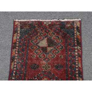 พรมตุรกีวินเทจ ขนาด 1.2x2.6 ฟุต สีแดงลายพรางเล็กๆ ทำจากขนสัตว์ - Product Image 3