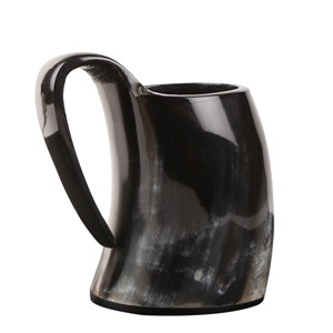 Tasse à boire pour taille personnalisée prix bon marché avec des articles de fête faits à la main pour un prix bas couleur noire naturelle - Product Image 4