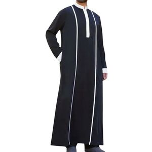 Túnica Musulmana Negra Entallada para Hombre, Detalle de Rayas Verticales Blancas, Manga Larga, Thobe Islámico, Jubba, Kandura, Caftán Tradicional - Product Image 2
