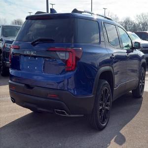 GMC Acadia SLE 2023 en parfait état - Product Image 2