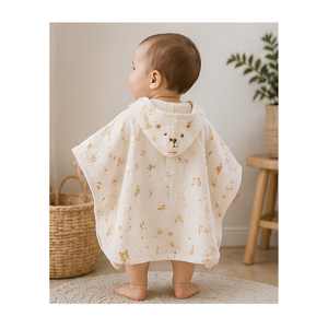 Ponchos de Toalla con Capucha para Niños, 100% Algodón Muselina, Estampado Suave, Orejas de Oso, Broches Laterales, para Playa o Baño, Directo del Fabricante en Turquía - Product Image 1