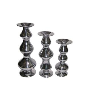 Bougeoir décoratif et élégant en métal pour les centres de table de salon et de salle à manger Design le mieux noté pour les intérieurs de maison - Product Image 2