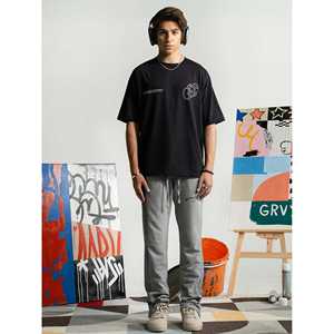 T-shirt graphique pour homme GROOVY Initial Assembly - Manches courtes, noir, imprimé, respirant - Product Image 6