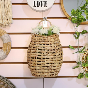 Wholesale Hand Woven Water Hyacinth <b>Wicker</b> Hanging <b>Basket</b> Wall Decor with <b>Handle</b> Flowers Ornament for Laundry Storage Usage - Product Image 4