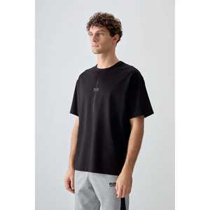 Camiseta Estampada de Corte Holgado para Hombre - Negra, Algodón Grueso y Suave, Jersey Texturizado, 100% Algodón 88373 - Product Image 3