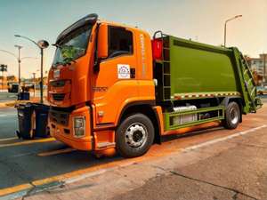 Camions à ordures compacteurs d'occasion, manuels, diesel Euro 5, 15m³, pour exportation en lot, départ prochain - Product Image 2