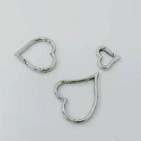 Vente en gros en acier inoxydable de haute qualité qui ne ternit pas, fermoir en forme de cœur à ressort, accessoires pour collier et bracelet