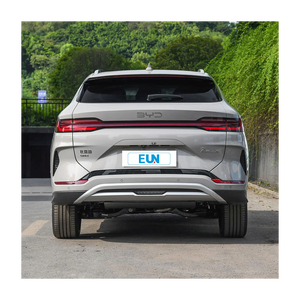 BYD Song PLUS DM-i 2023, SUV Híbrido Enchufable de 110 km, 1.1 L/100 km de Consumo de Combustible, 110 km de Autonomía Eléctrica, Volante a la Izquierda, Interior Oscuro - Auto Usado - Product Image 4