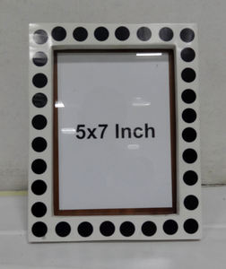 Marco de Fotos Acrílico Hecho a Mano con Impresión UV Creativa para Mesa y Decoración de Pared, por Antique CO - Product Image 5