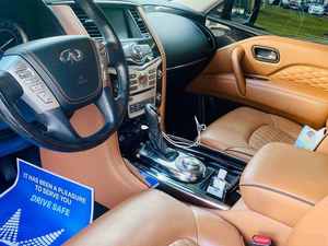 Cheap Used 2023-2024 V8 SUV AWD Leather Seats Dark Interior <b>Panoramic</b> Sunroof Automatic 360 Rear <b>Camera</b> - Product Image 5