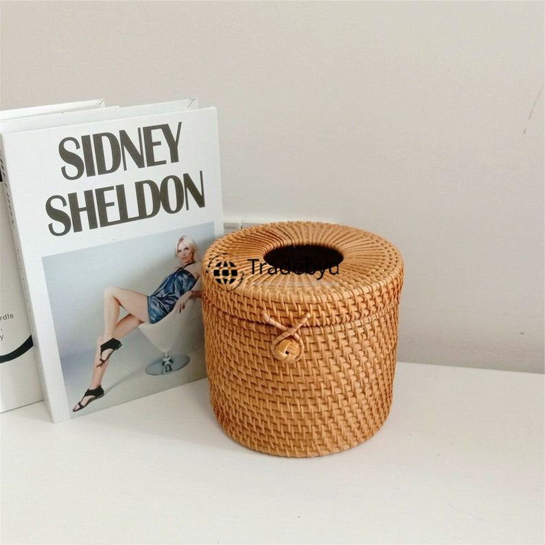 Available in different Colors